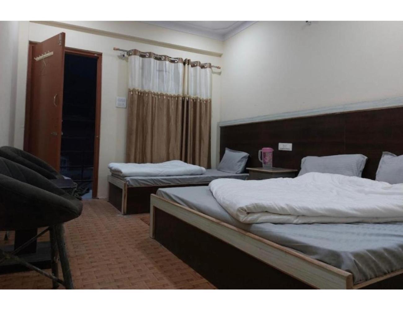 Homestay Dayal Guest House, Badrinath
